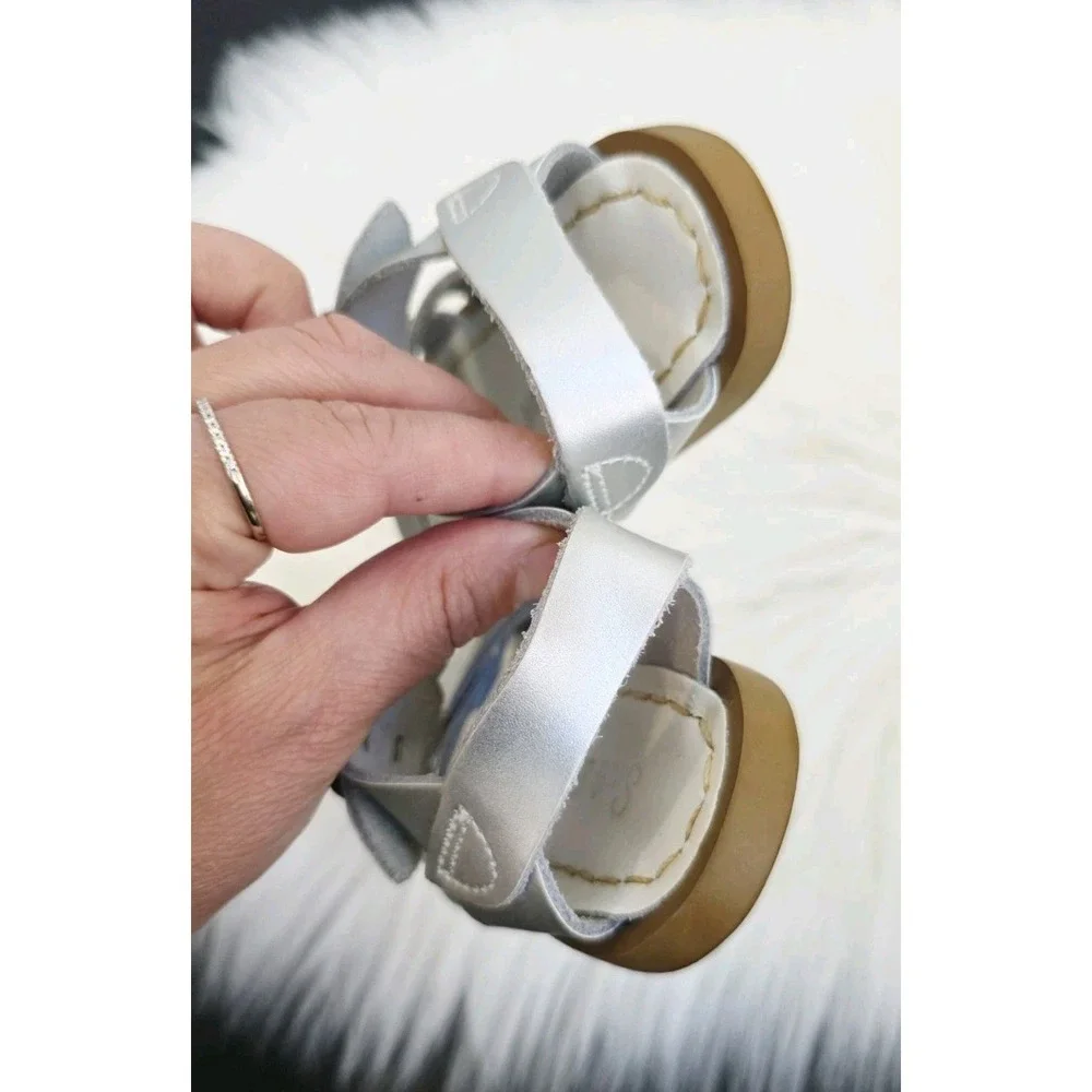Salt Water Sandals Original Silver Leather Toddler Size 5 Buckle